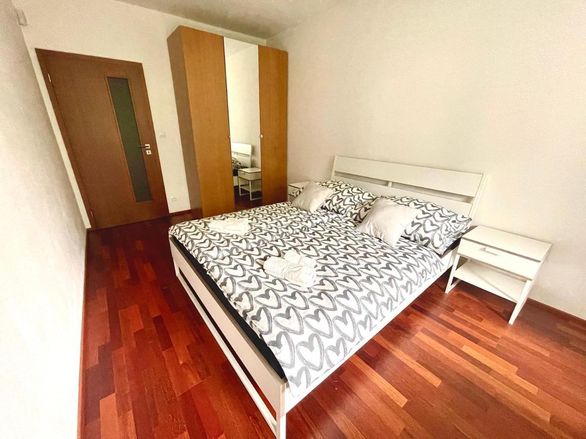 Centrum Park Apartment+ Praga Exterior foto